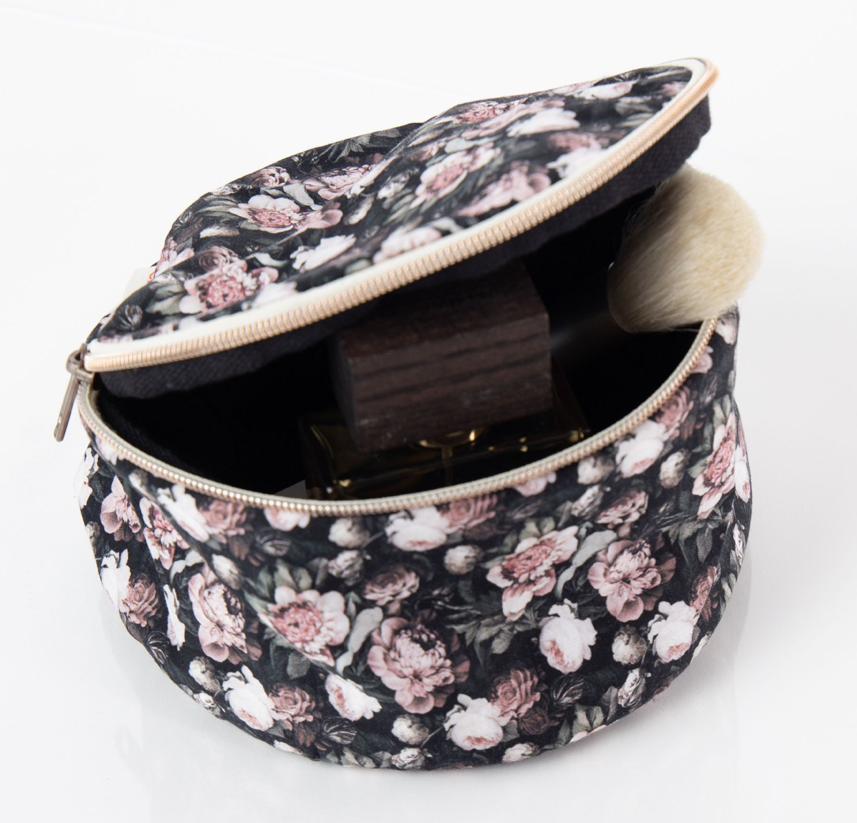CB Station Vintage Rose Circle Case